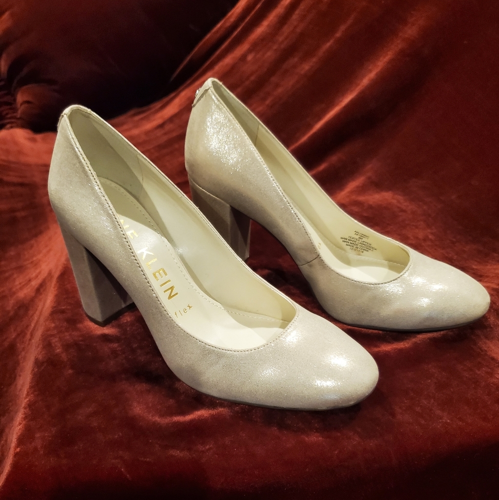 Anne Kleine Round Toe, Stack Heel Pump.